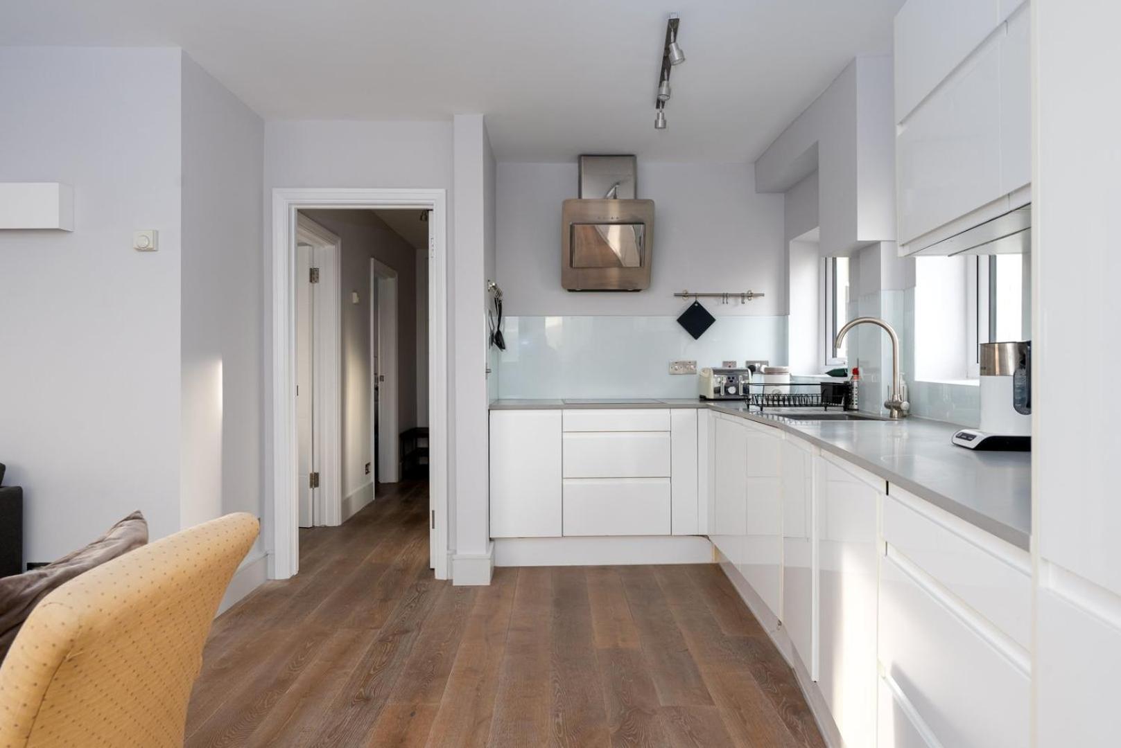 Guestready - Central Living Near Kensington Palace London Eksteriør billede